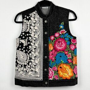 Chico's Platinum Black Denim Vest Embroidered Floral Boho Art Size 0, Small, 4